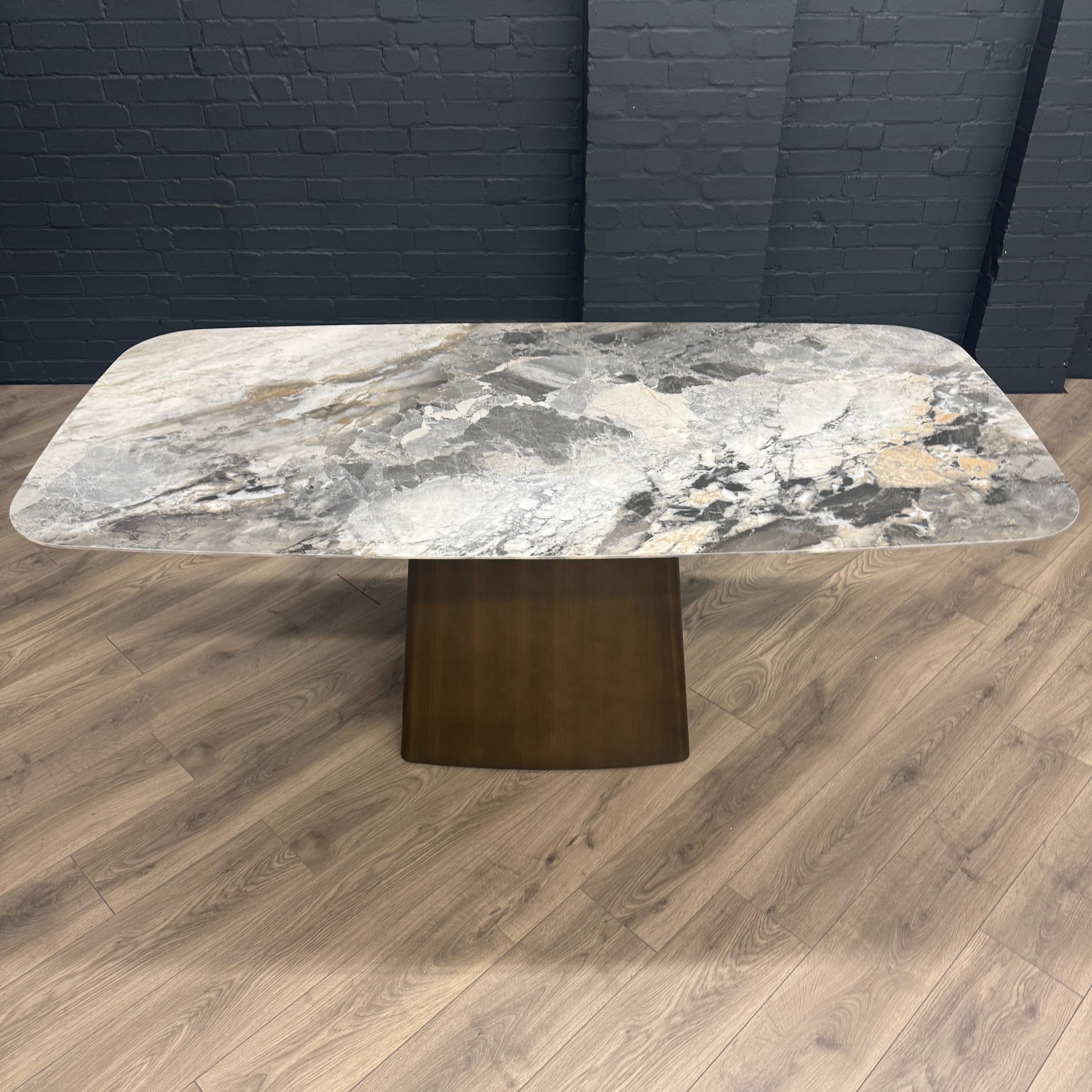 Chicago 1.8m Dining Table