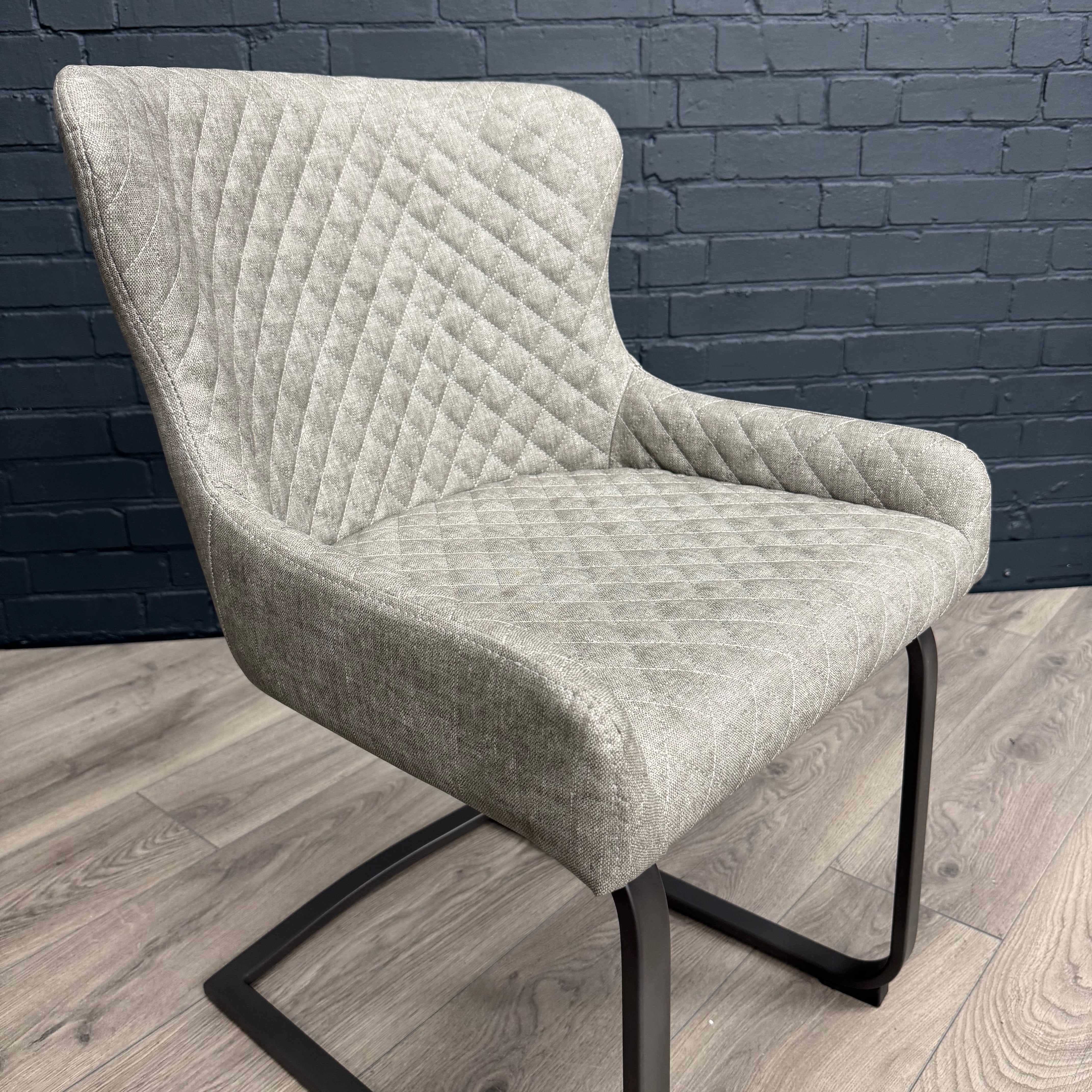 Fusion Cantilever Dining Chair - Platinum
