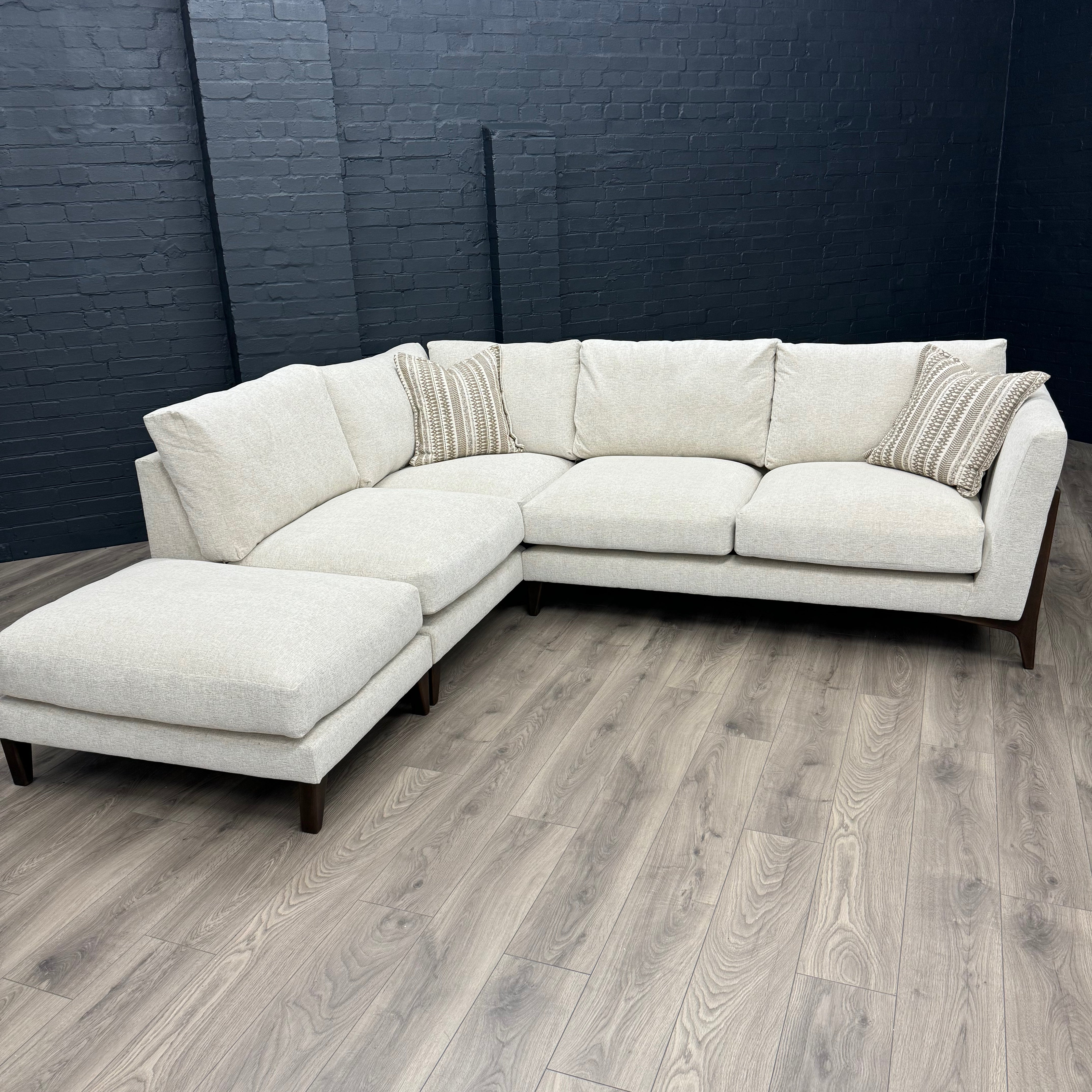 Ren Sofa - 1 Corner 2 With Stool - Lassie Linen (Showroom Clearance)