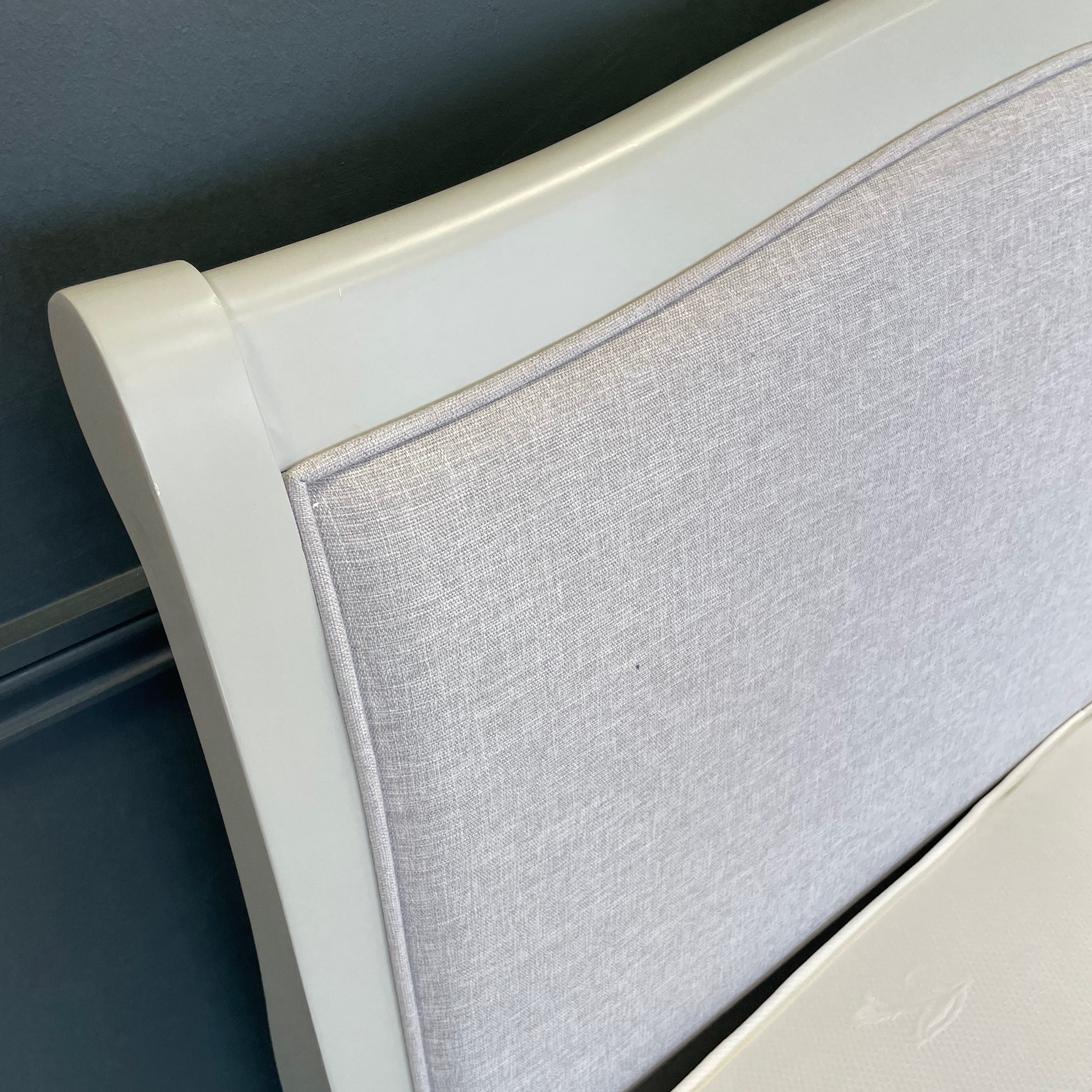 Chalford Grey Painted - Sleigh Bed with Upholstered Headboard (Showroom Clearance)