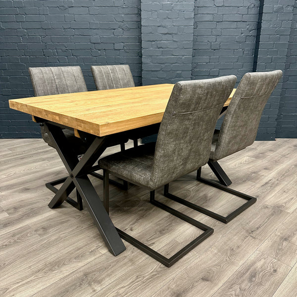 Fusion Oak Small Table PLUS x6 Retro Fusion Dining Chairs + Extension