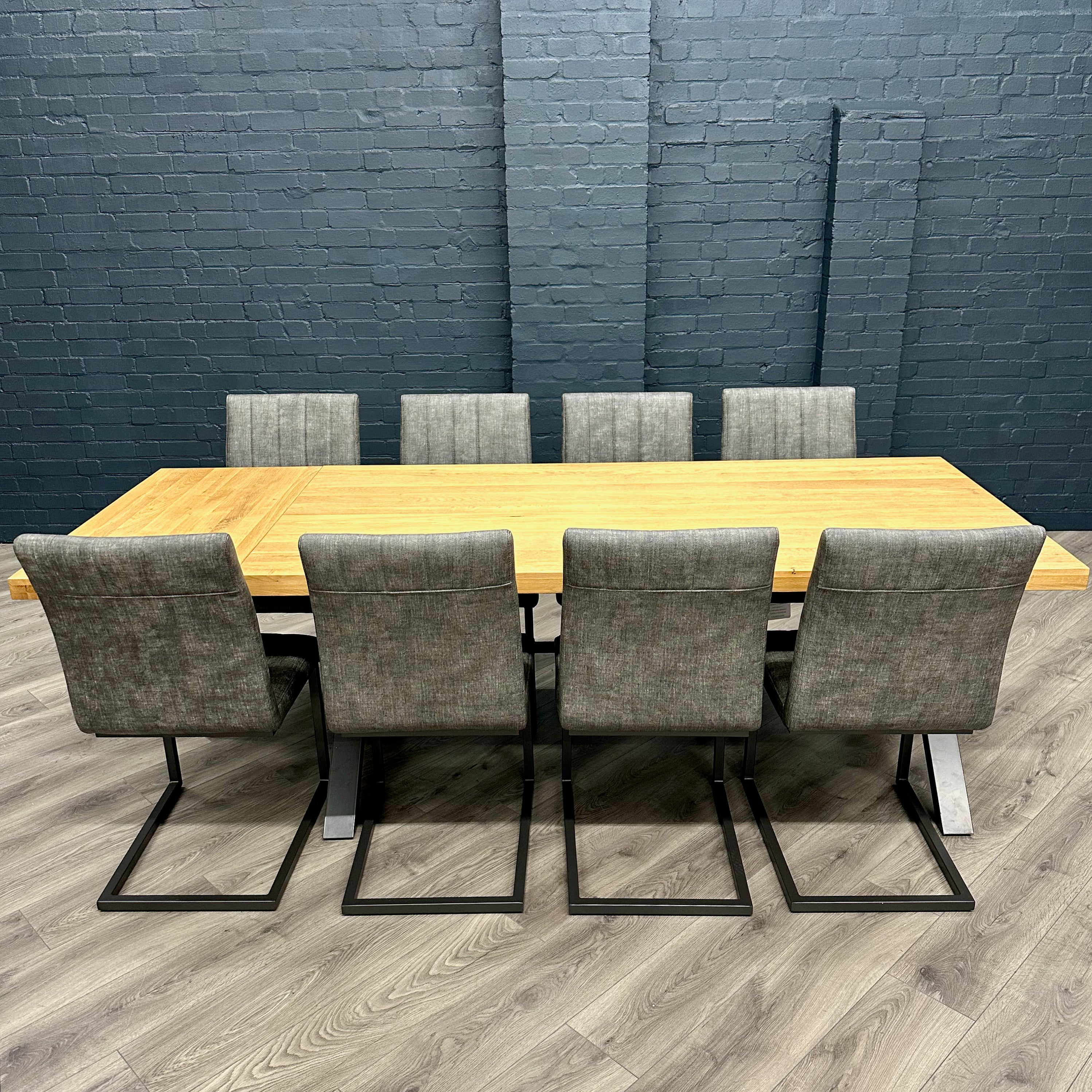 Fusion Oak Large Table PLUS x8 Retro Fusion Dining Chairs + X1 Extensi