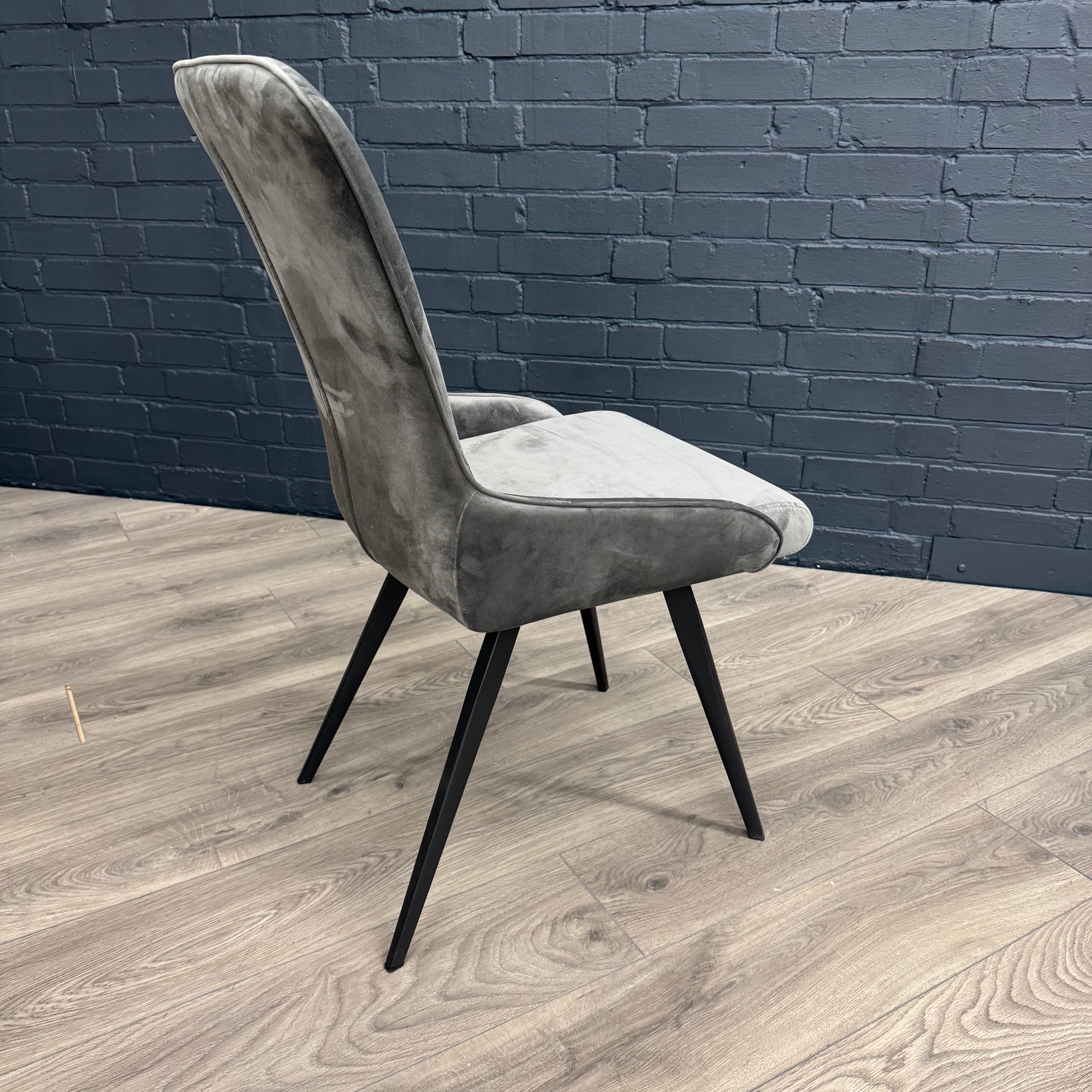 Fusion Oak Large Dining Table PLUS X6 Austin Dining Chairs