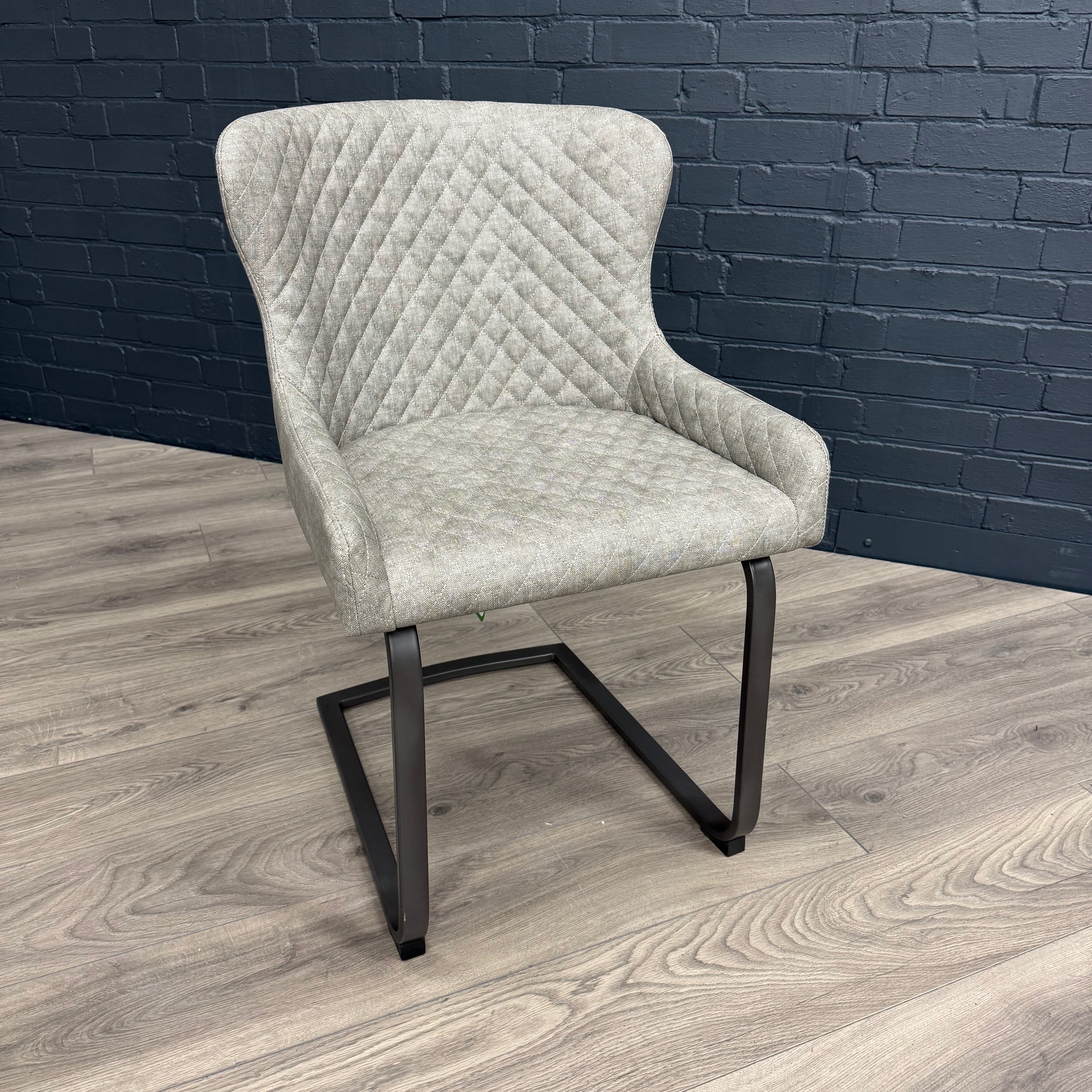 Fusion Oak Large Dining Table PLUS 6x Fusion Platinum Cantilever Dining Chairs