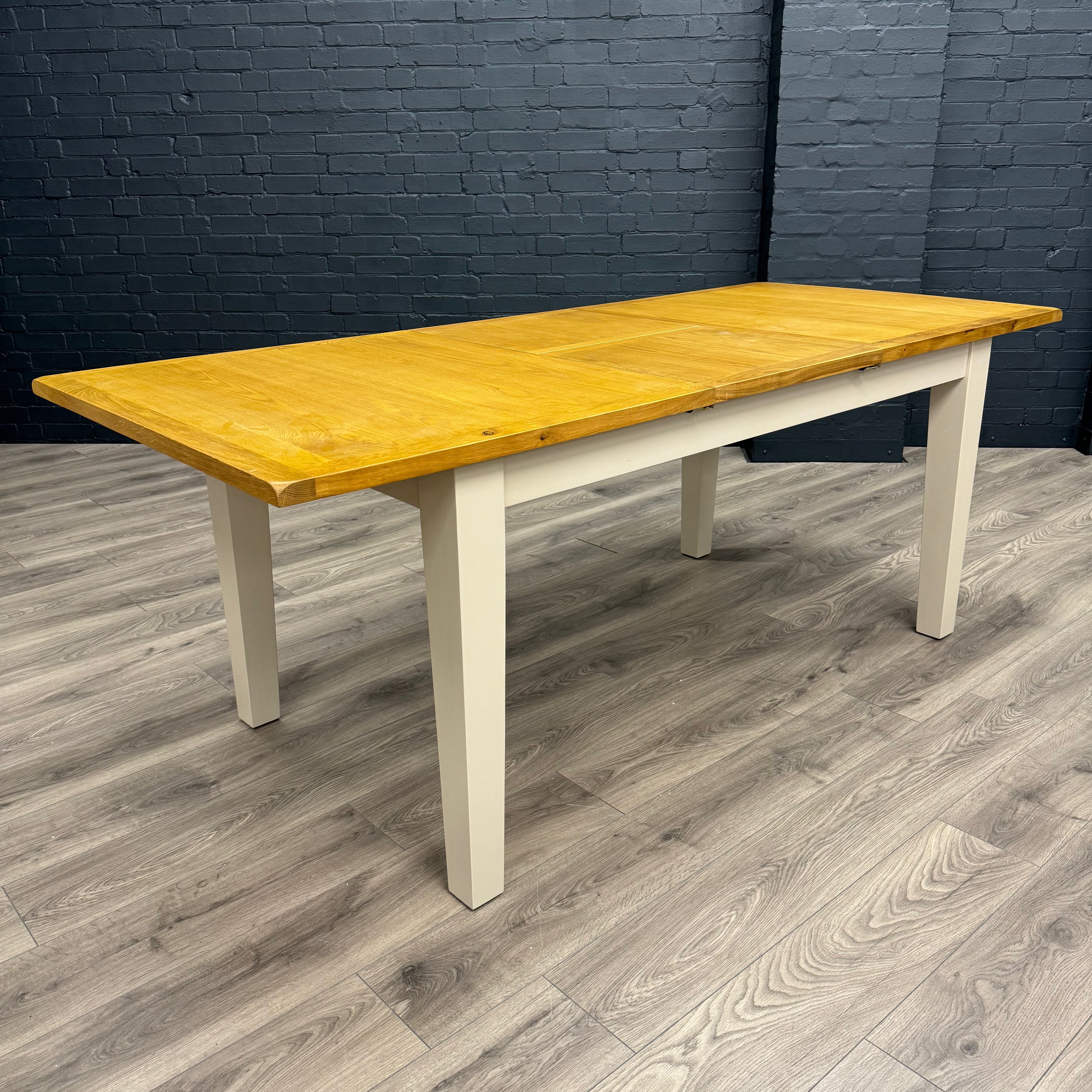 Chester Dove Grey Painted Oak, Dining Table - 1.6m Butterfly Extending