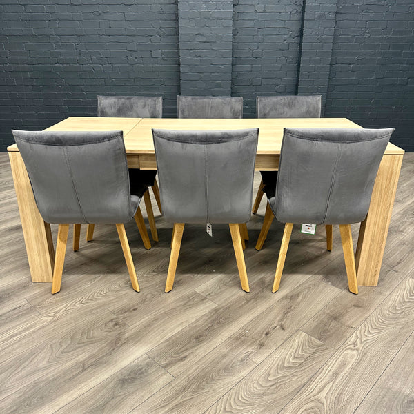 Oslo Premium Oak - Extending Dining Table, PLUS 6x Luxury Chairs | The Oak Outlet Co.