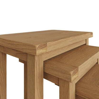 Oakdale Oak Nest of 3 Tables