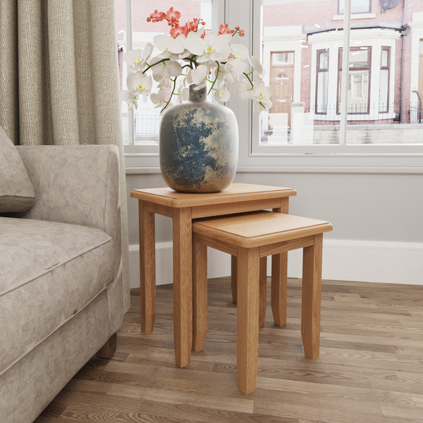 Modena Oak Nest of Tables - 2 Tables