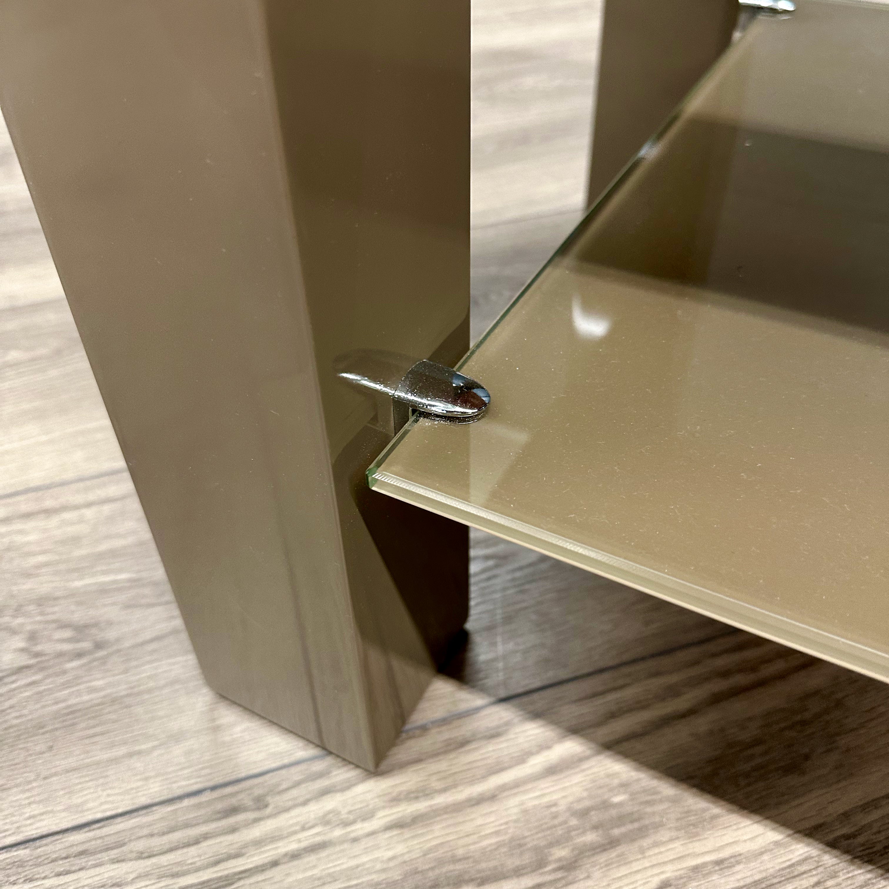 Mocha Gloss & Glass - End Table