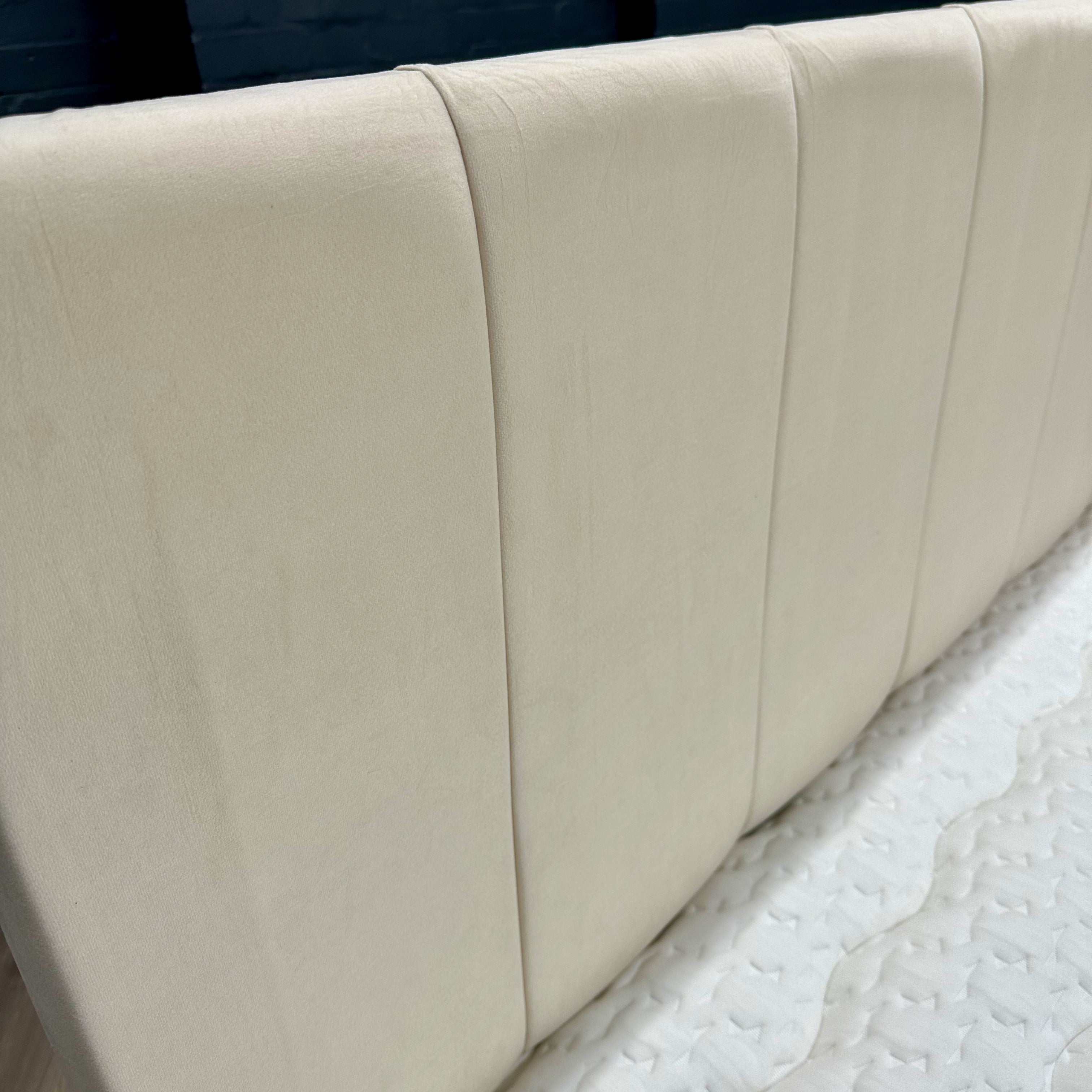 Solice 1000 Complete Divan Bed, from